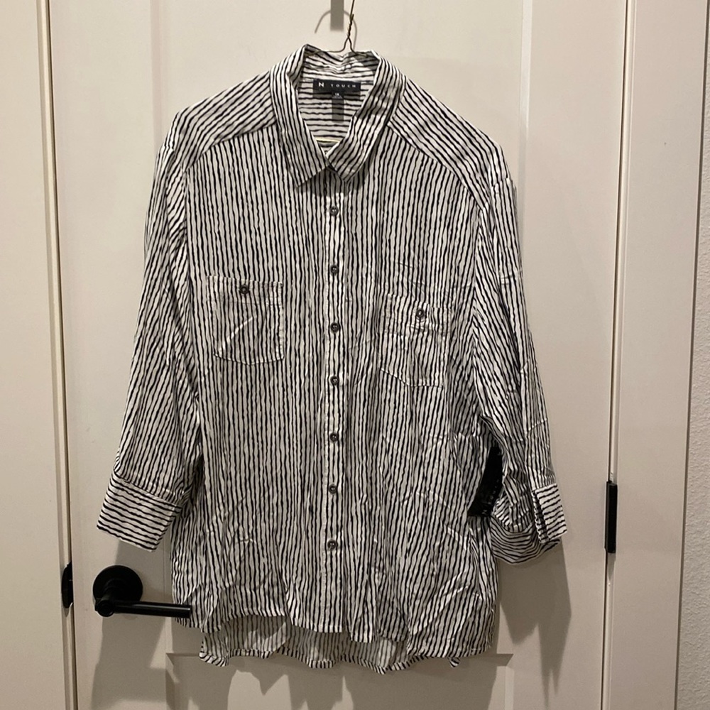 N Touch Black and White Stripe Blouse‎